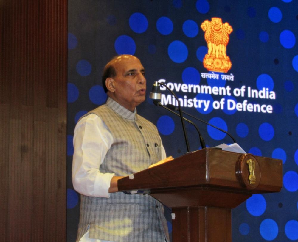 The Weekend Leader - India fully prepared to face any challenge, if need arises: Rajnath